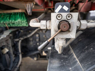 2017-renault-c460-1434507-46191966