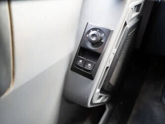 2017-renault-c460-1434507-46192010