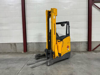 صورة ل رافعات شوكية 2006 جنجهينريتش ETV214