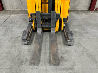 2006-jungheinrich-etv214-46192132