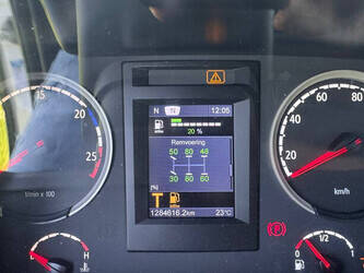 2012-scania-r500-1435754-46192158