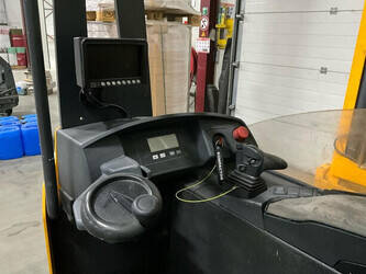 2011-jungheinrich-etv216-1435755-46192170