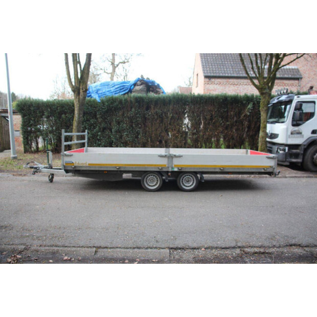 2020 EDUARD P4-46192274