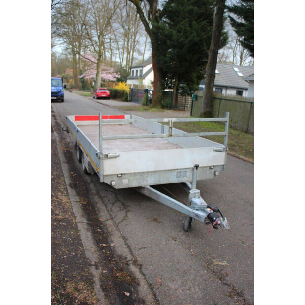 2020 EDUARD P4-46192278