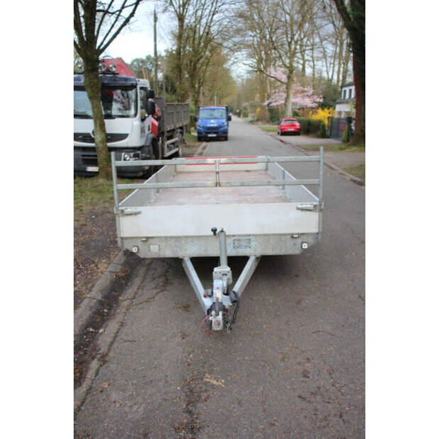 2020 EDUARD P4-46192279