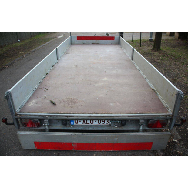 2020 EDUARD P4-46192292