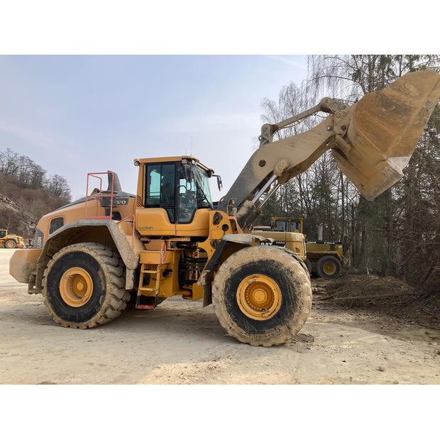 2017 Volvo L220H-46200666