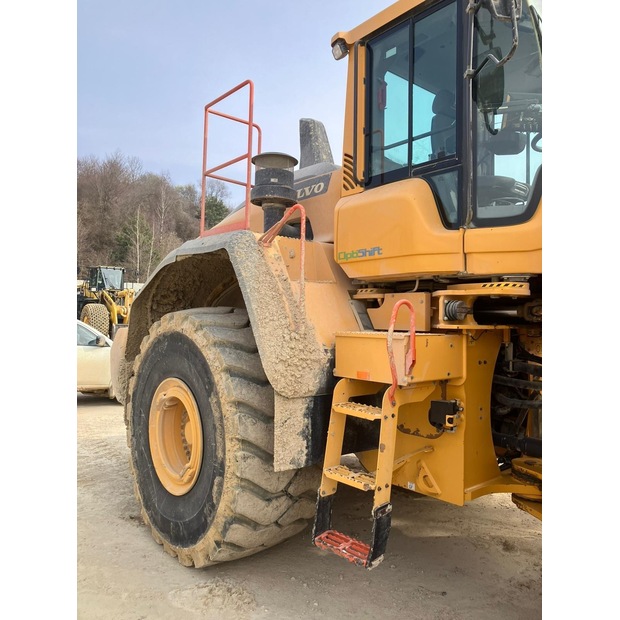 2017 Volvo L220H-46200668