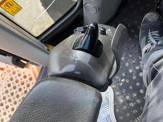 2017-volvo-l220h-1435857-46200674