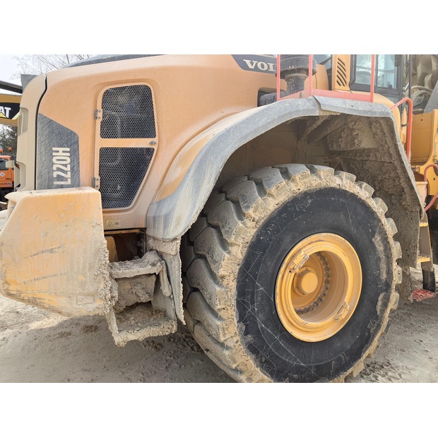 2017 Volvo L220H-46200675