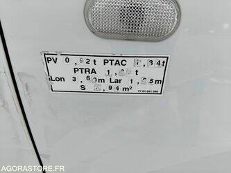 2009-renault-twingo-1435529-46207079