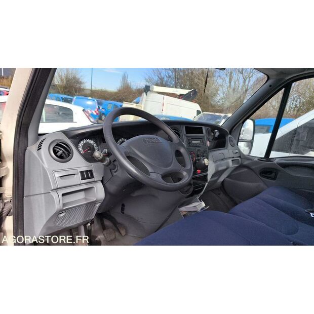 2007 Iveco 35S12-46207102