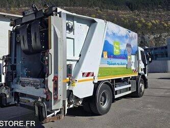 2014-renault-d-wide-1435536-46207130