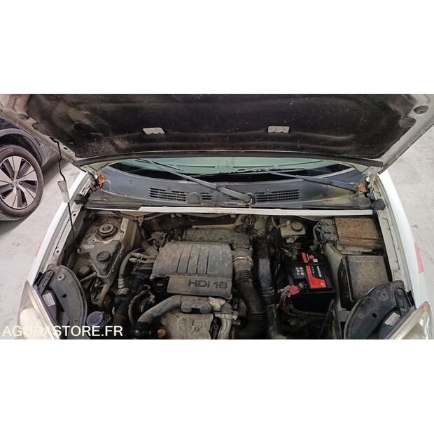 2010 سيتروين BERLINGO-46207174