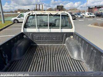 2001-mitsubishi-l200-1435538-46207186