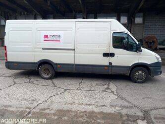 2013-iveco-35c15-1435540-46207193