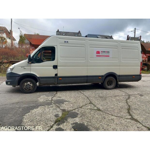 2013 Iveco 35C15-46207194