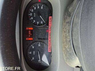 2009-renault-master-1435544-46207263