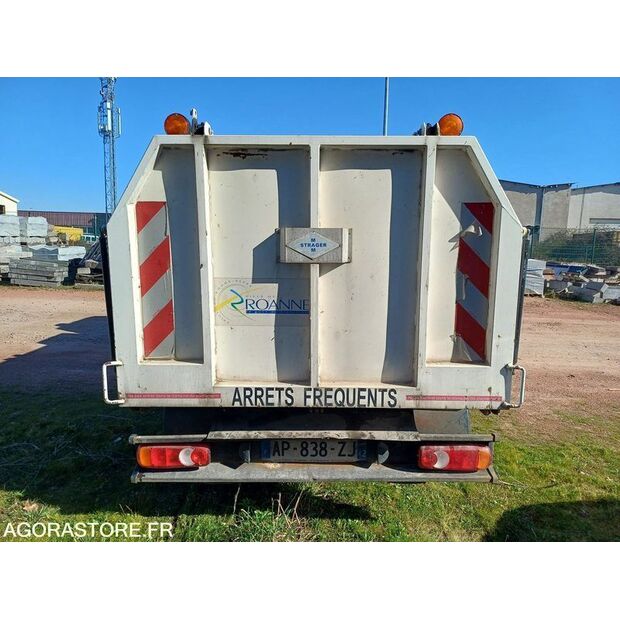 2010 رينو Maxity-46207304