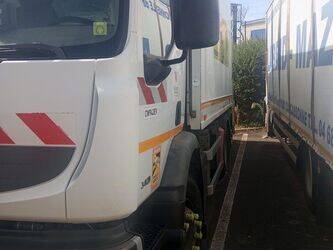 2013-renault-premium-1435557-46207318