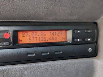 2004-renault-premium-1435561-46207354