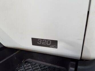 2004-renault-premium-1435561-46207355