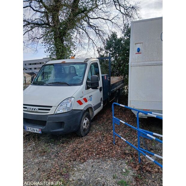 2008 Iveco 35C10-46207385