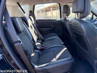 2013-renault-scenic-46207406