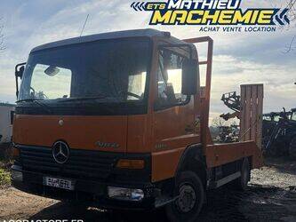 2002-mercedes-benz-1018-1435579-46207421