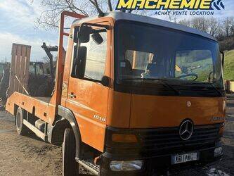 2002-mercedes-benz-1018-1435579-46207422