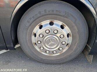 2015-mercedes-benz-travego-1435596-46207655