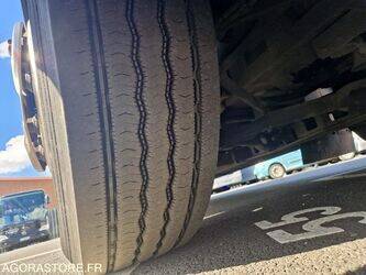 2015-mercedes-benz-travego-1435599-46207778