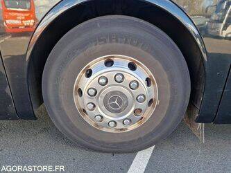 2015-mercedes-benz-travego-1435599-46207797