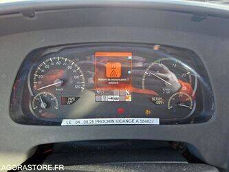 2015-mercedes-benz-travego-1435599-46207816