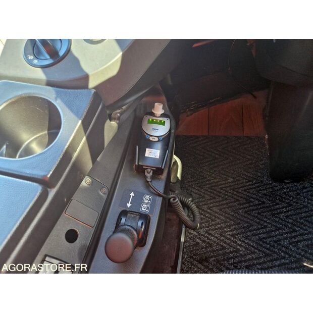 2015 Mercedes-Benz Travego-46207817