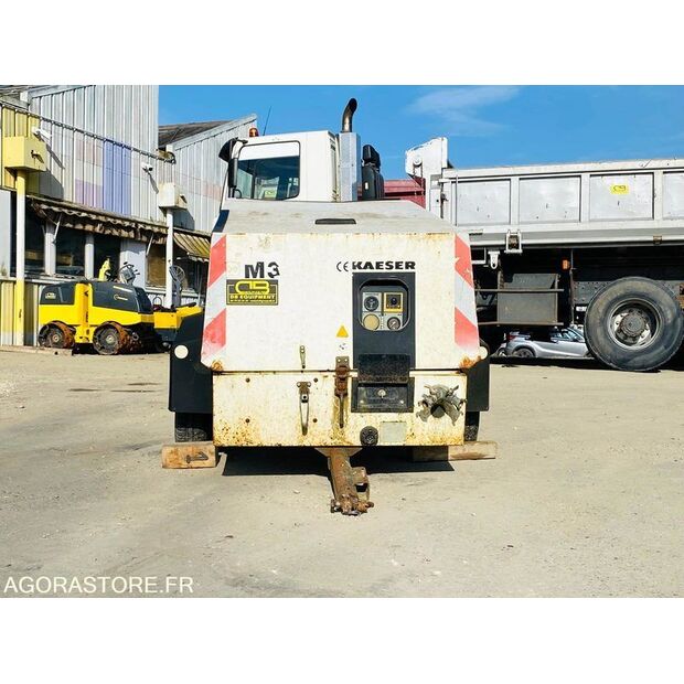 2002 كيزر M31-46207946