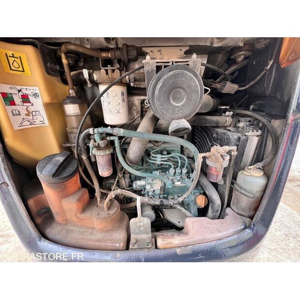 2015 فولفو EC18C-46207980