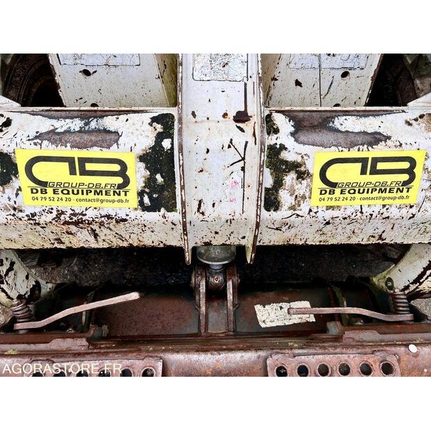 2005 BOBCAT S130-46208001