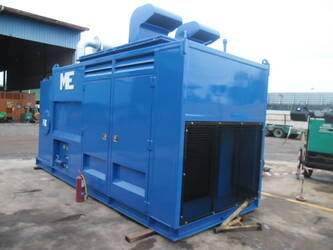 2009-me-me25thmw3d-46208050