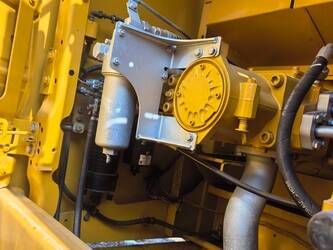 2024-caterpillar-330-1435926-46208862