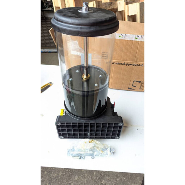 Groeneveld GREASEPUMP TWIN 3.1 24V-46209028