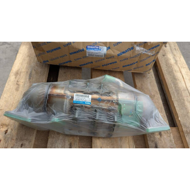 Komatsu COOLER ASSY 6251-61-7100-46209088