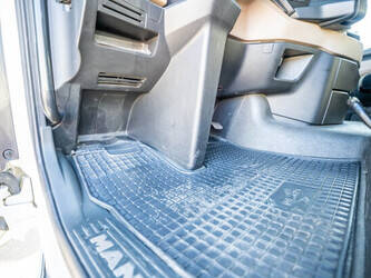 2021-man-tgx-18-470-1435950-46209178