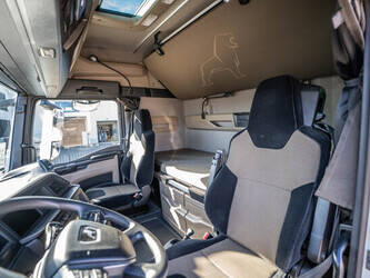 2021-man-tgx-18-470-1435950-46209179