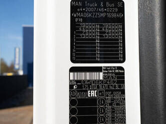 2021-man-tgx-18-470-1435950-46209192