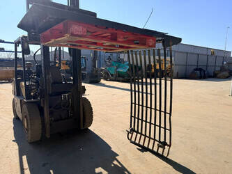 2017-caterpillar-320f-1435969-46209350