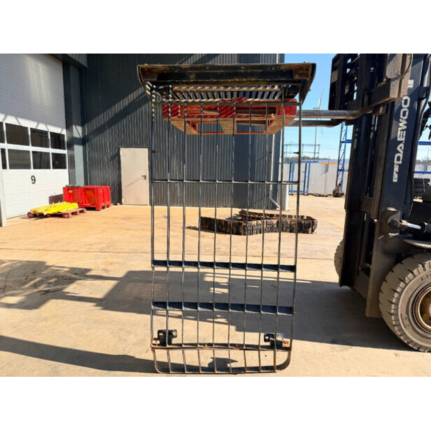 2017 Caterpillar 320F-46209351