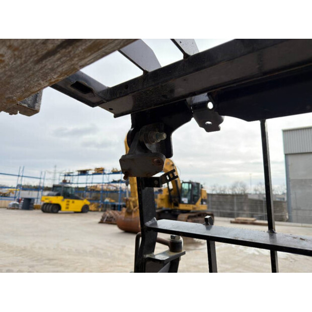 Caterpillar 320F-46209380