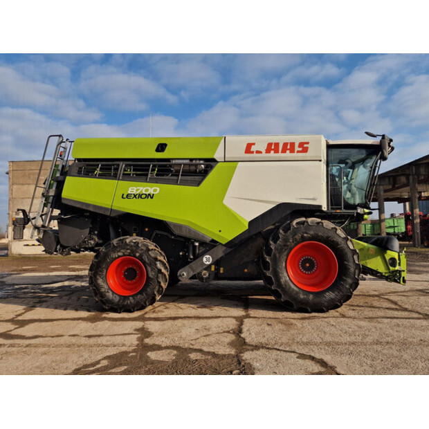 2022 CLAAS LEXION 8700-46209620
