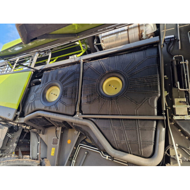 2022 CLAAS LEXION 8700-46209635